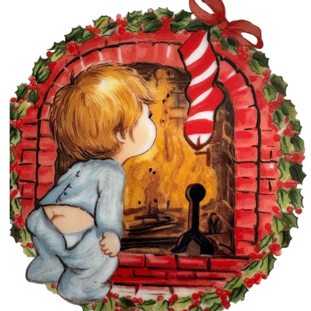 Vintage Jasco Christmas Plate Fine Porcelain 22K Gold Edged Boy Fireplace Japan